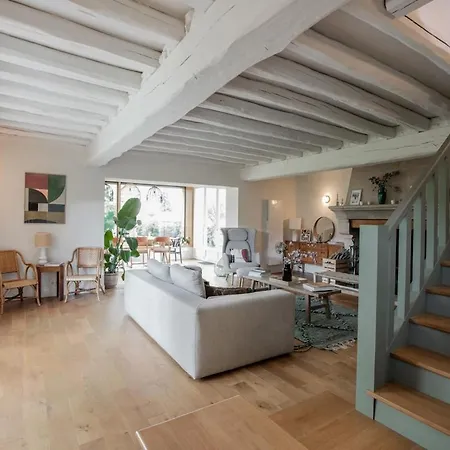 Villa Maison D'architecte Proche Montfort L'amaury *